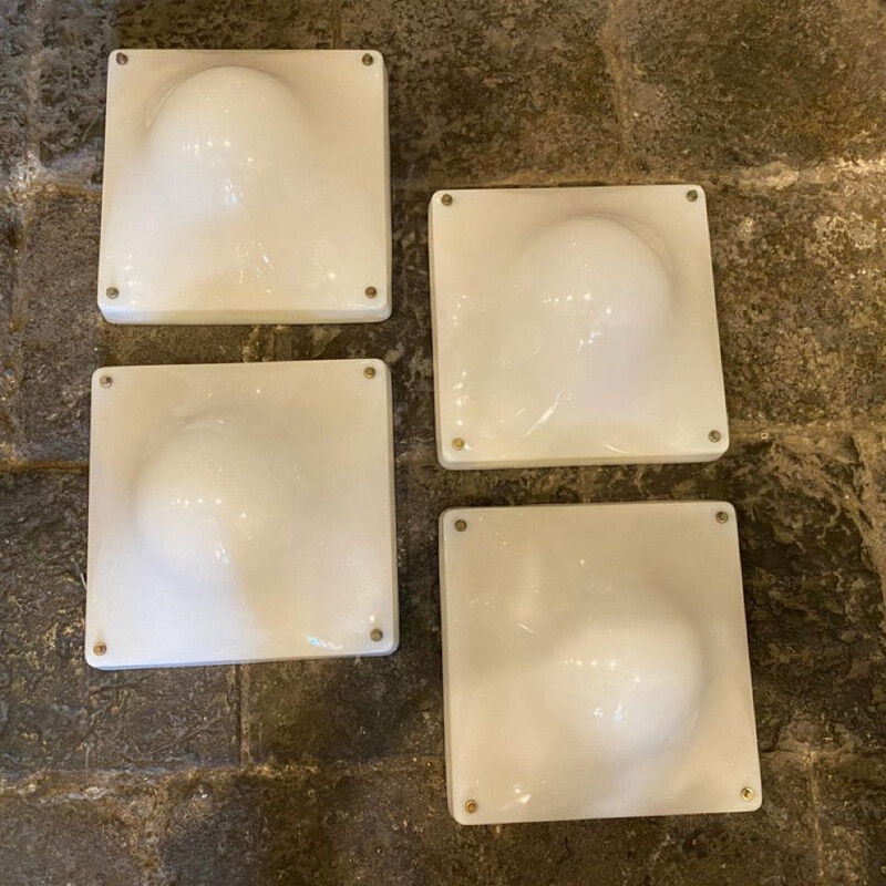 4 square vintage space age sconces in acrylic bolla by Elio Martinelli, Italy 1970