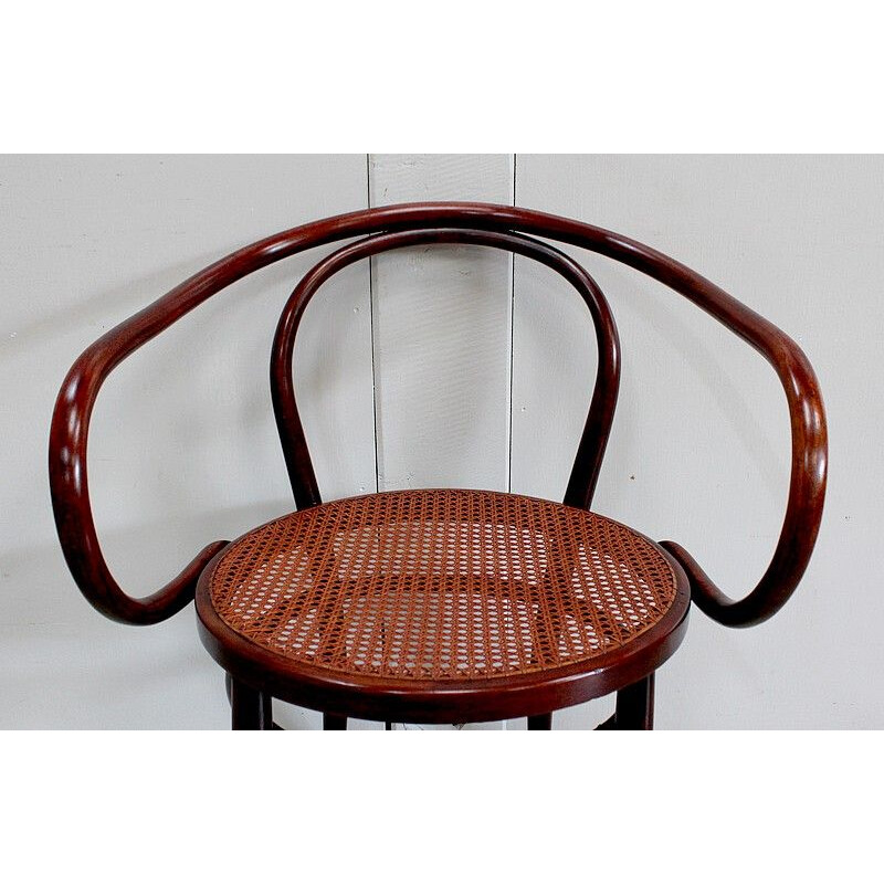 Pareja de sillones de madera vintage Le Corbusier de Thonet, Francia 1920