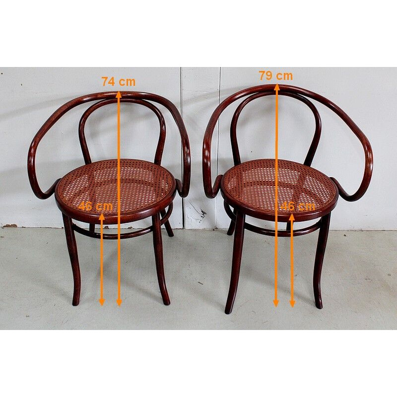Paire de fauteuils vintage en bois Le Corbusier de Thonet, France 1920