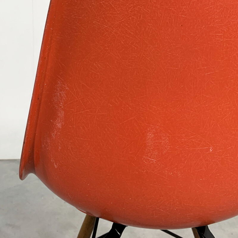 Coral DSW vintage dining chair by Charles & Ray Eames for Herman Miller, 1970s