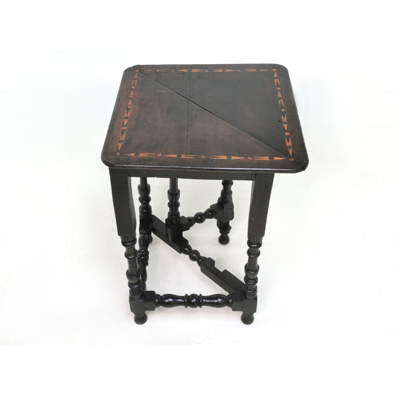 Dutch vintage nesting tables