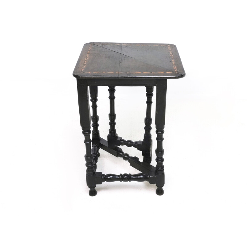 Dutch vintage nesting tables