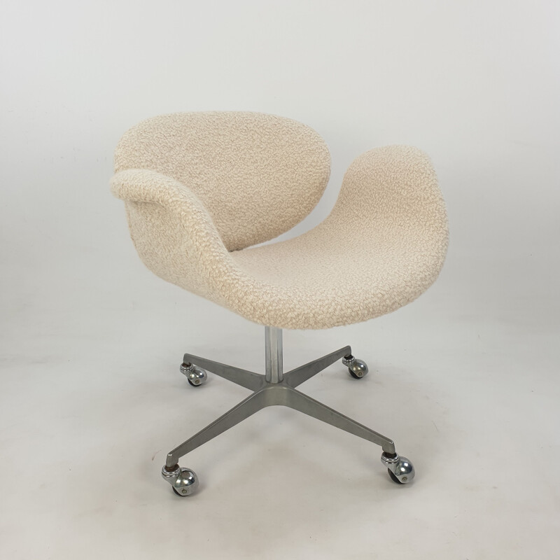 Vintage little tulip armchair by Pierre Paulin for Artifort, 1970s