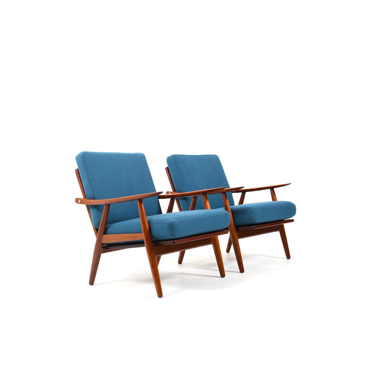 Vintage pair of teak GE-270 easychairs by Hans J. Wegner for Getama, Denmark 1956