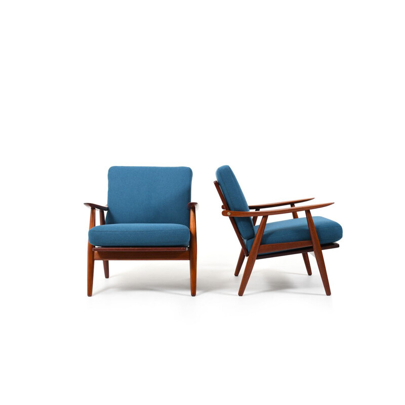 Vintage pair of teak GE-270 easychairs by Hans J. Wegner for Getama, Denmark 1956