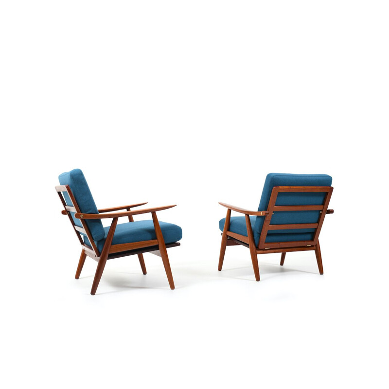 Vintage pair of teak GE-270 easychairs by Hans J. Wegner for Getama, Denmark 1956