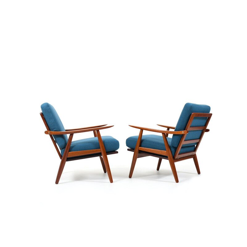 Vintage pair of teak GE-270 easychairs by Hans J. Wegner for Getama, Denmark 1956