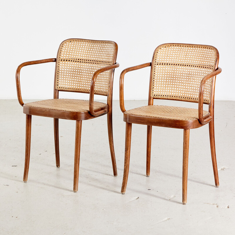 Paire de chaises vintage A811 par Thonet