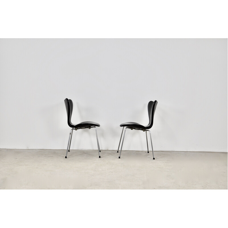 Paire de chaises vintage 3107 en cuir d'Arne Jacobsen pour Fritz Hansen, 1960