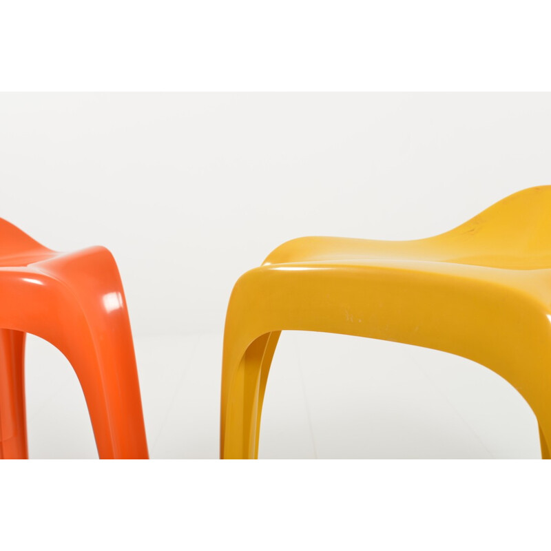 Set of 3 Casala "Casalino" stools in orange and yellow plastic, Alexander BEGGE - 1970s