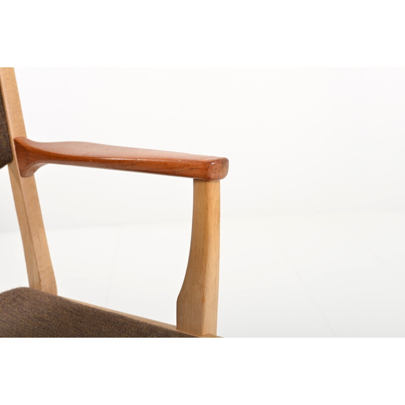 Danish desk chair in oakwood and dark brown fabric - 1960s