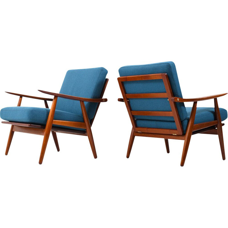 Vintage pair of teak GE-270 easychairs by Hans J. Wegner for Getama, Denmark 1956