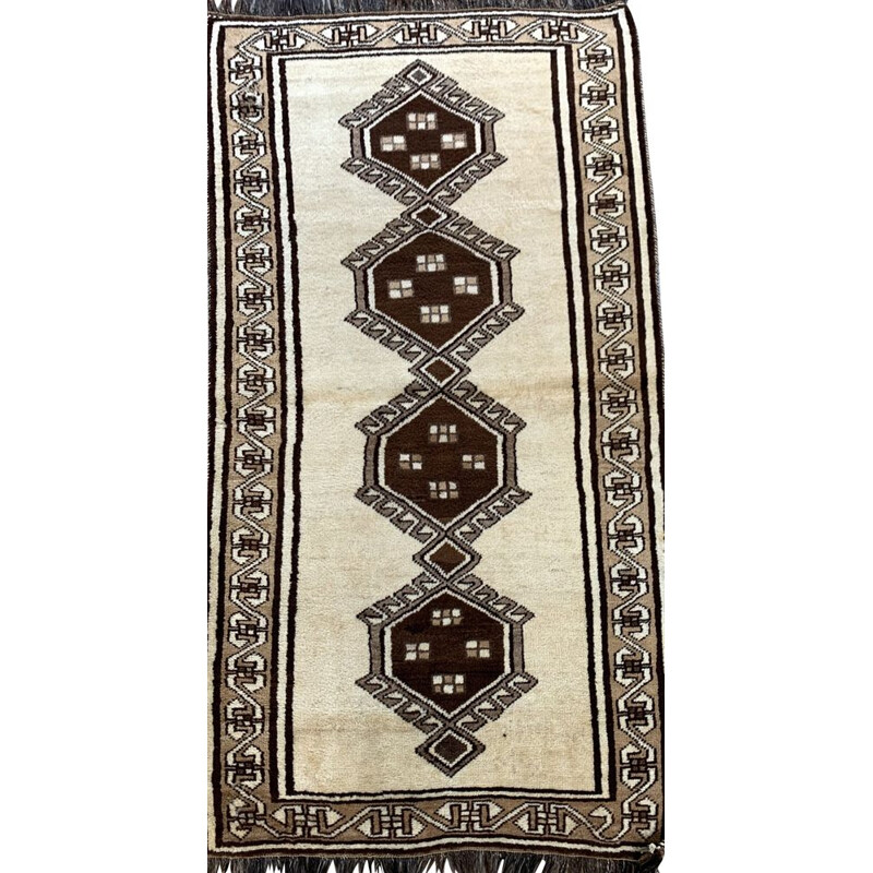 tapis iranien vintage