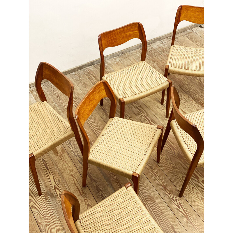 Ensemble de 6 chaises danoises vintage en teck modèle 71 par Niels O. Møller pour J.L. Moller, 1950