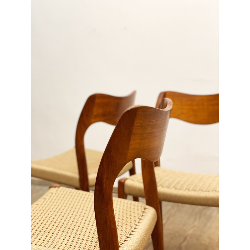 Set of 6 Danish vintage teak model 71 dining chairs by Niels O. Møller for J.L. Moller, 1950s