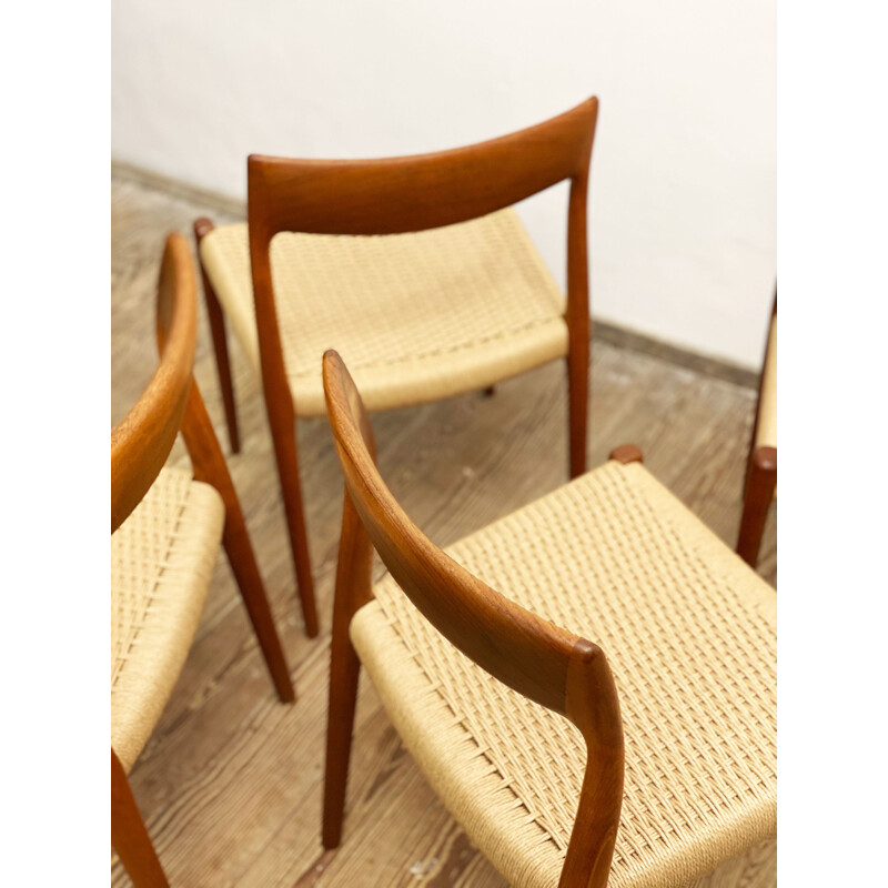 Set of 4 Danish vintage teak model 77 dining chairs by Niels O. Møller for J.L. Moller, 1950s