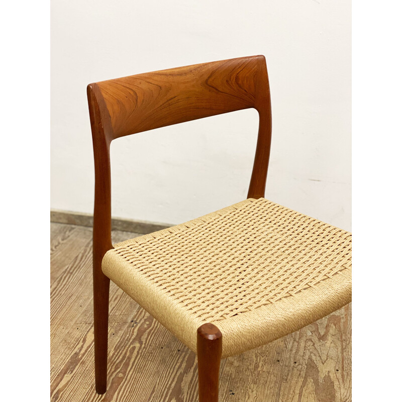 Danish vintage model 77 teak dining chair by Niels O. Møller for J.L. Moller, 1950s