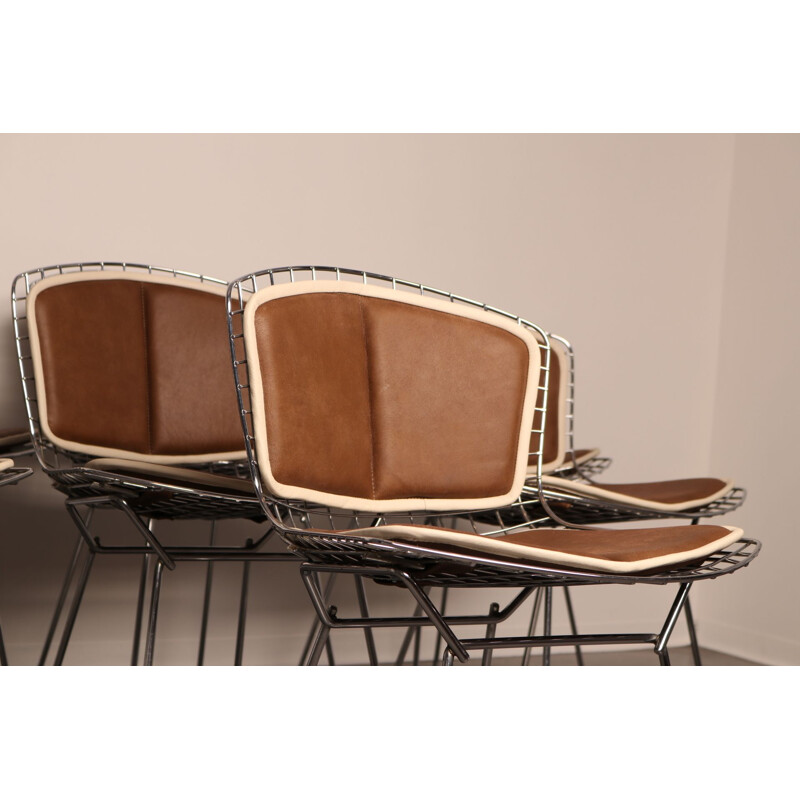 Ensemble de 8 chaises vintage en acier chromé et cuir modèle 420 par H. Bertoia pour Knoll, 1960