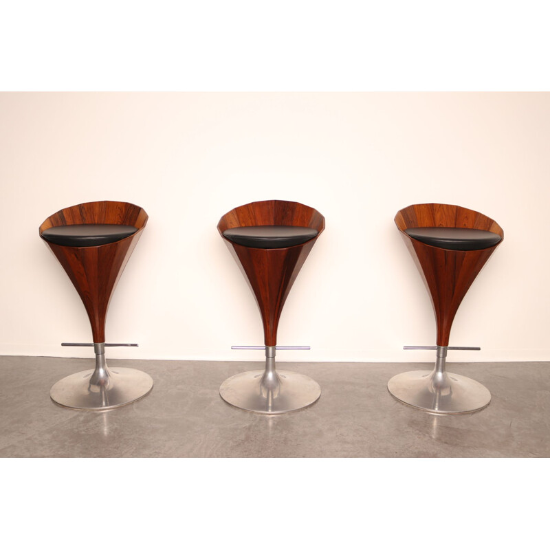 Lot de 3 tabourets de bar pivotants vintage en palissandre par John Mortensen pour Dyrlund, Danemark 1970