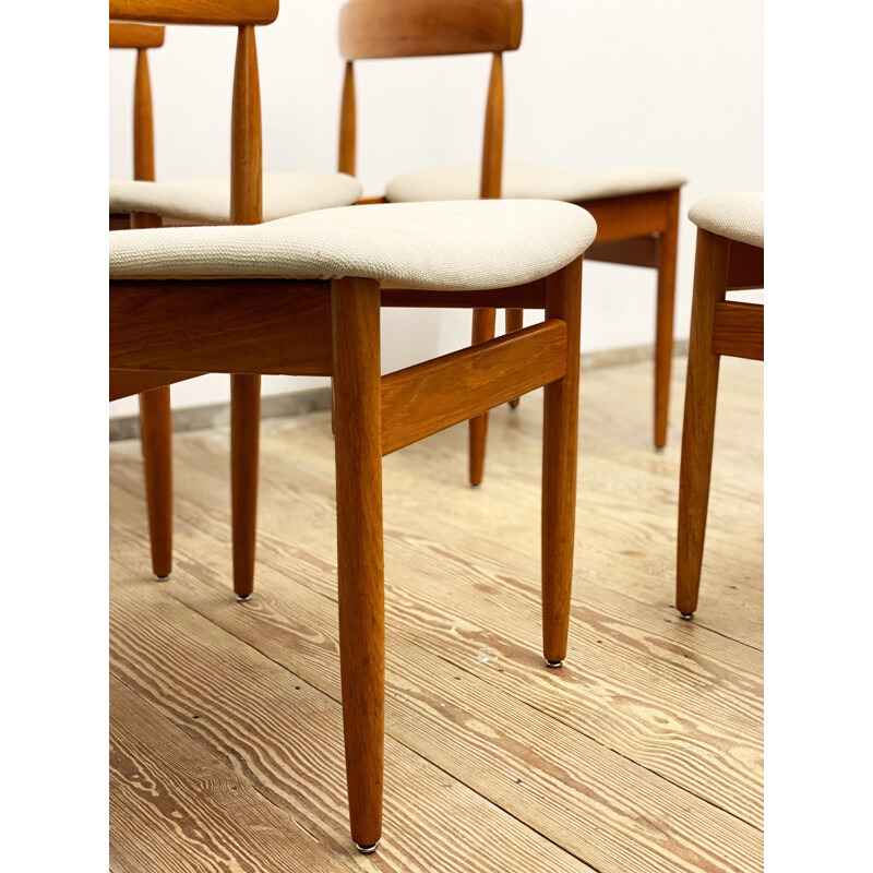 Set of 4 mid sentury teak and woolen upholstery dining chairs by Farö Stolefabrik, Denmark 1950s