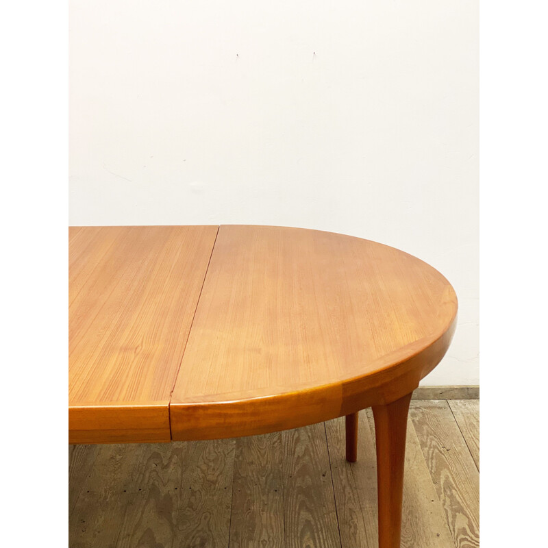 Danish vintage teak dining table by Ib Kofod Larsen for Faarup Møbelfabrik, 1960s