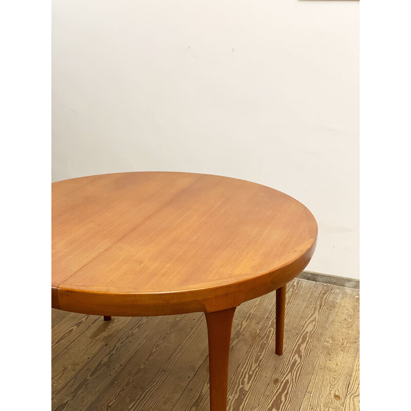 Danish vintage teak dining table by Ib Kofod Larsen for Faarup Møbelfabrik, 1960s