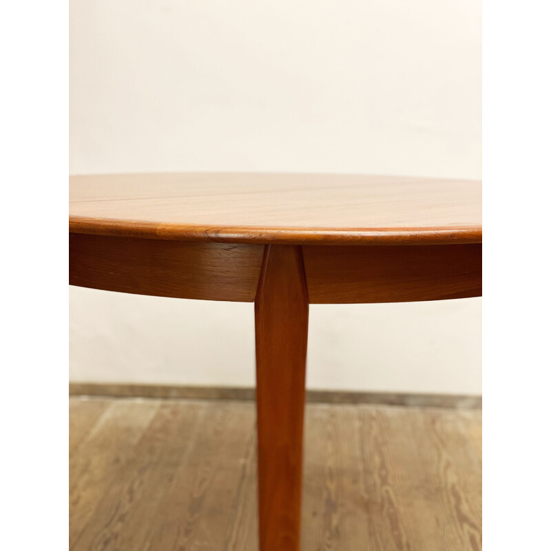 Vintage ronde teakhouten tafel van Sighs and Sons, Denemarken 1960