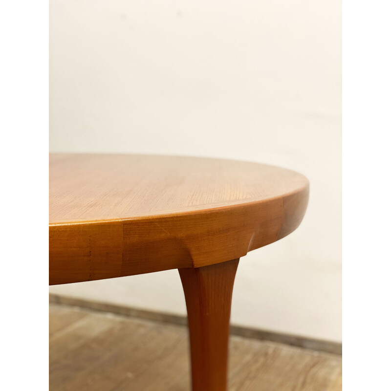 Table danoise vintage en teck par Ib Kofod Larsen pour Faarup Møbelfabrik, 1960