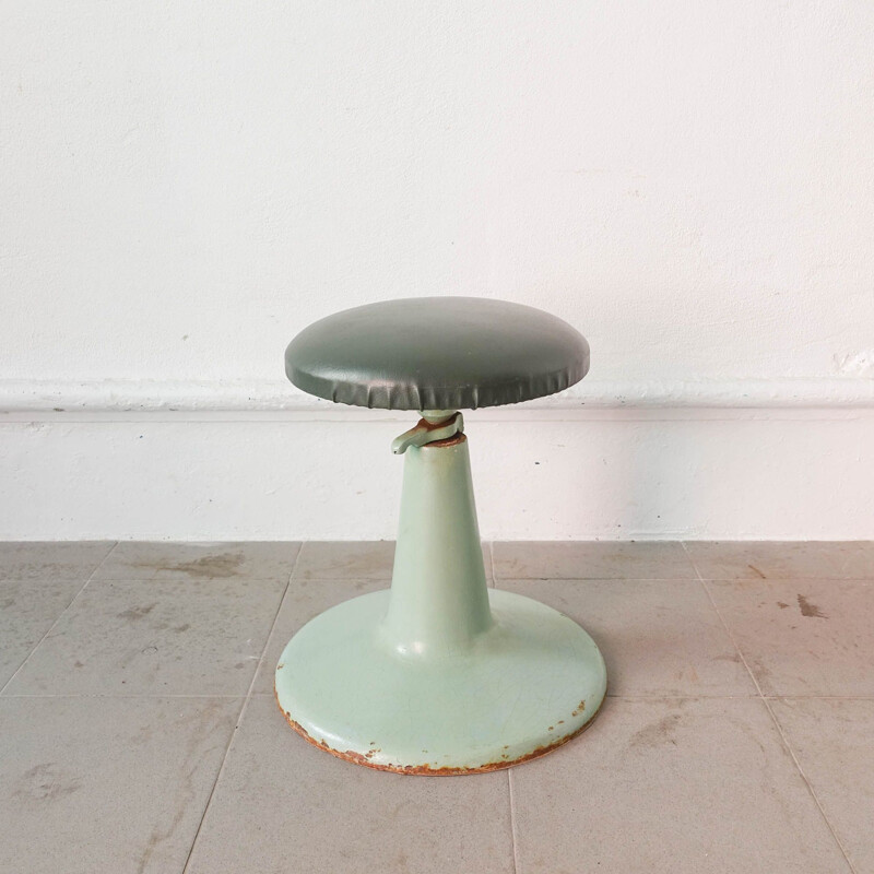 Vintage tulip shape cast iron dentist stool, United Kingdom 1950s