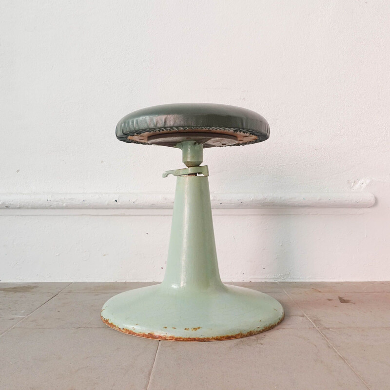 Vintage tulip shape cast iron dentist stool, United Kingdom 1950s