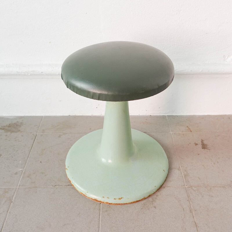 Vintage tulip shape cast iron dentist stool, United Kingdom 1950s