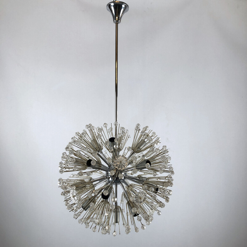 Lámpara Sputnik vintage de cromo y cristal de Emil Stejnar, 1970
