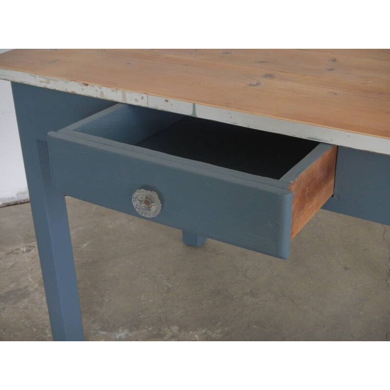 Table vintage bleue en bois avec tiroir