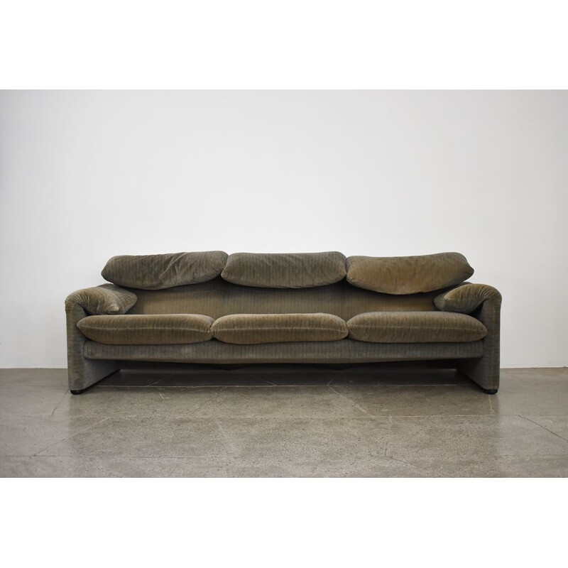 Vintage 3-seater sofa by Vico Magistretti for Cassina Maralunga, 1973