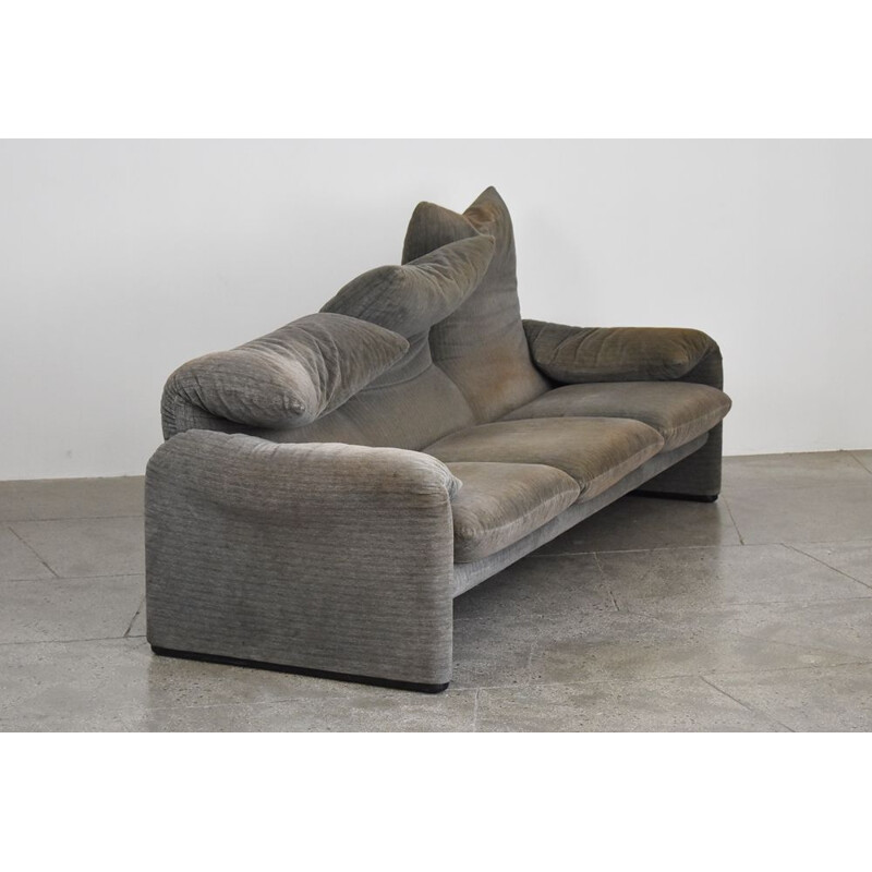 Vintage 3-seater sofa by Vico Magistretti for Cassina Maralunga, 1973