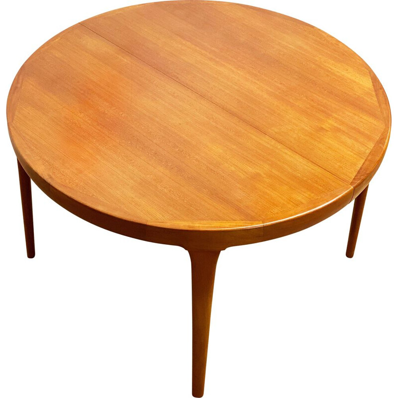 Danish vintage teak dining table by Ib Kofod Larsen for Faarup Møbelfabrik, 1960s