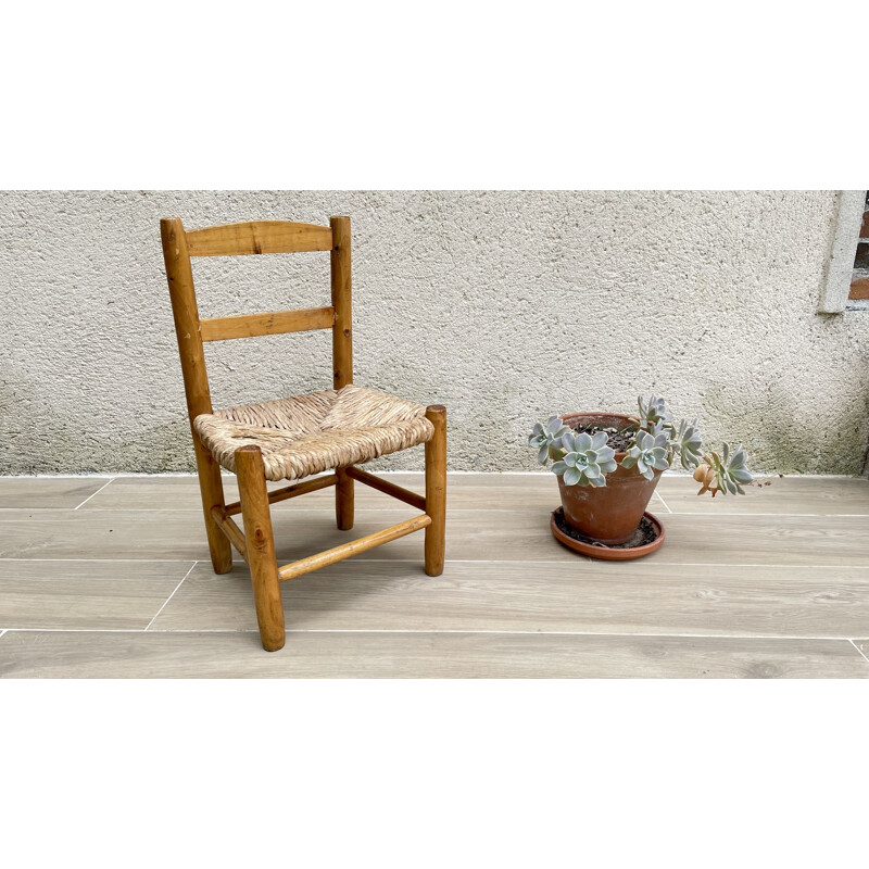 Vintage straw chair for kids
