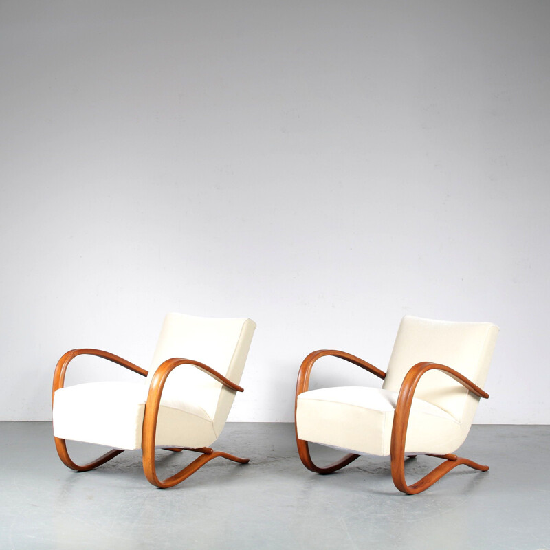 Pair of vintage armchairs by Jindrich Halabala for Up Zavody, Czech Republic 1930