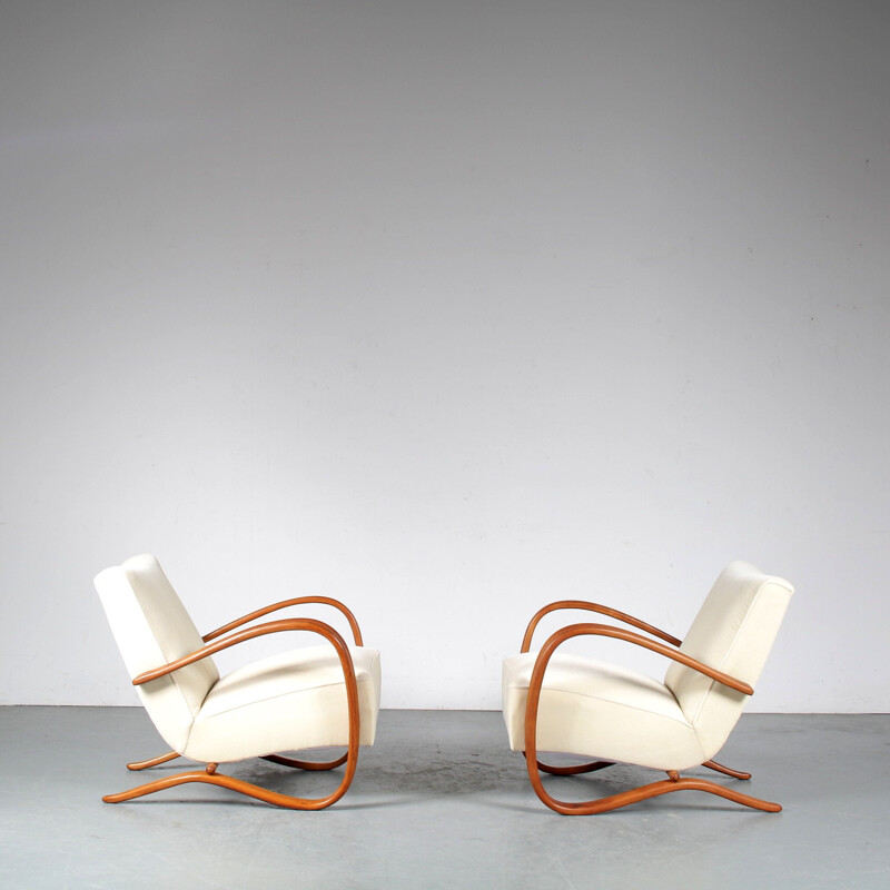 Pair of vintage armchairs by Jindrich Halabala for Up Zavody, Czech Republic 1930