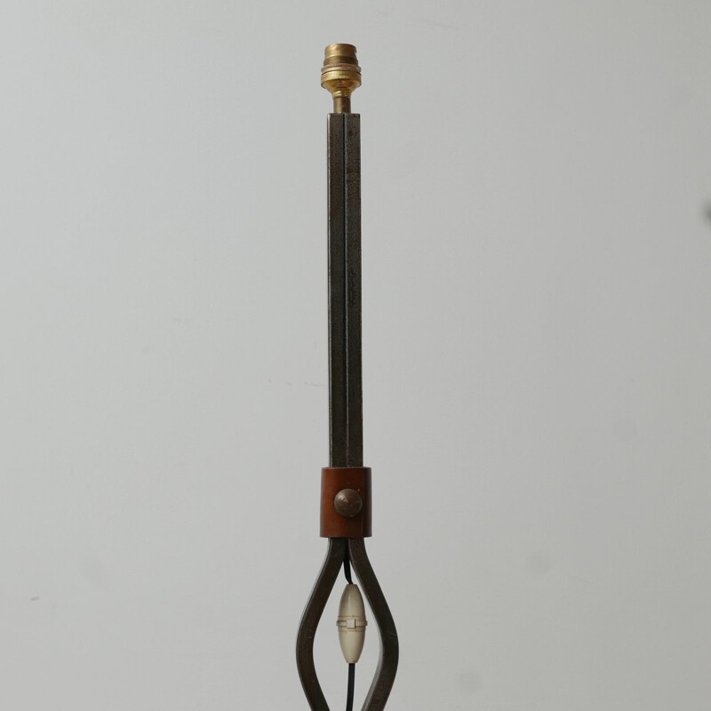 Vintage-Stehlampe aus Leder und Eisen von Jean-Pierre Ryckaert, Frankreich 1950