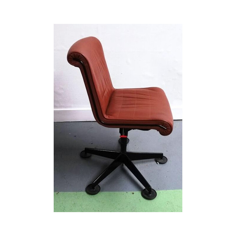 Vintage leather office chair by Sapper for Knoll