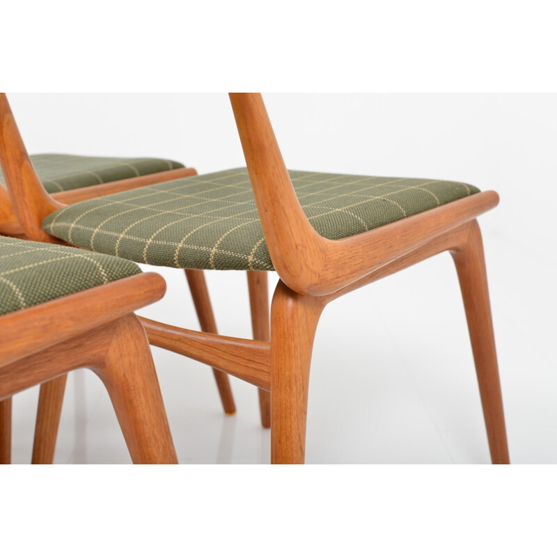 Set of 8 Slagelse Møbelvaerk "Boomerang" dining chairs in teak, Alfred CHRISTENSEN - 1960s 