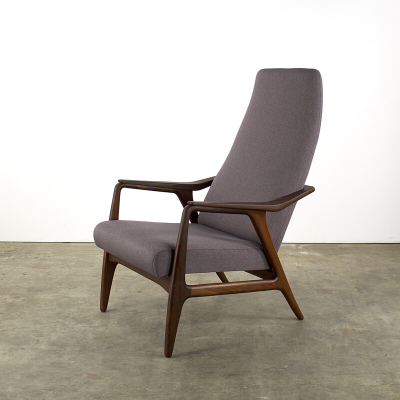 Mid-century Scandinavian armchair in teak and purple fabric - 1960s