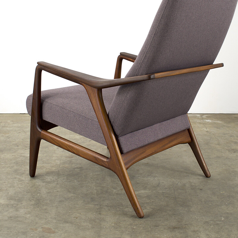 Mid-century Scandinavian armchair in teak and purple fabric - 1960s