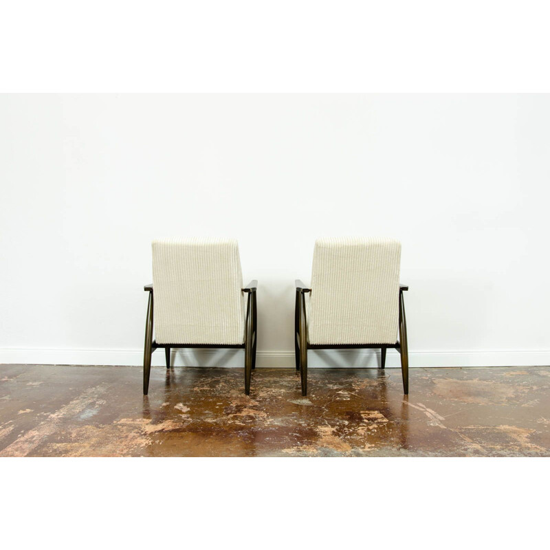 Pair of vintage armchairs type 300-190 by H. Lis, Poland 1960s