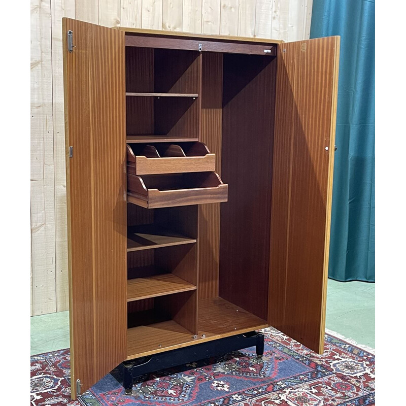 Armoire vintage en chêne blond pour Gplan, 1970