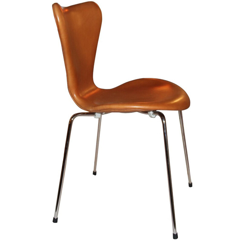 Chairs "3107" brown leather, Arne JACOBSEN - 1990s