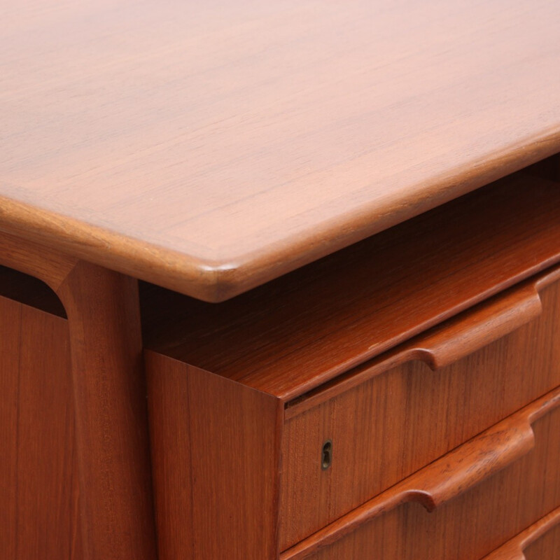 Jun Omann "No.75" teak desk, Gunni OMANN - 1960s