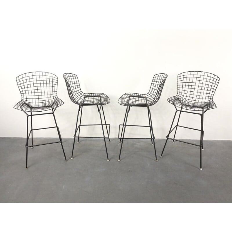 Set of 4 vintage bar stools by Harry Bertoia for Knoll International, USA 1960