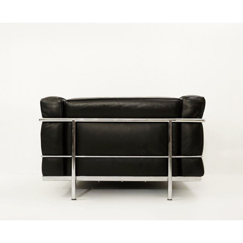 Vintage Lc3 armchair in black leather by Le Corbusier for Cassina